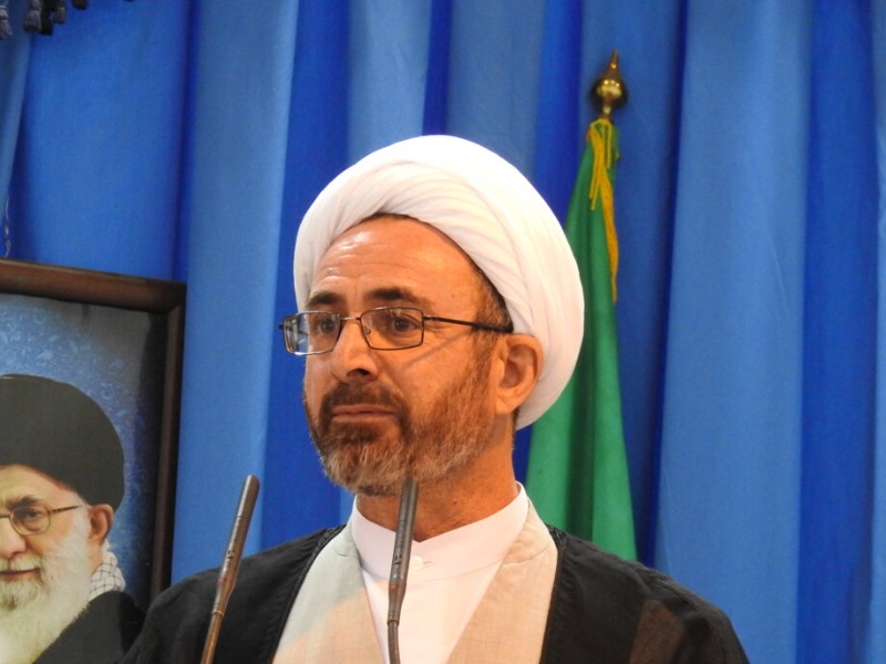 امام خمینی (ره) دین را در دنیا زنده و اخلاق را به جامعه بازگرداند
